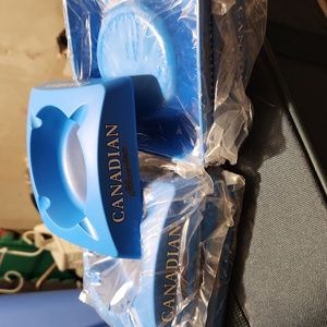 2 Canadian Classics Cigarette Advertising heavy duty Plastic Bar Ashtrays. N.O S